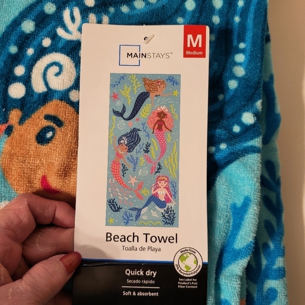 NWT Mainstays 28x60 Mermaid Beach Towels
